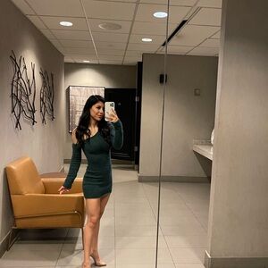 Elegant Green Off-Shoulder Dress